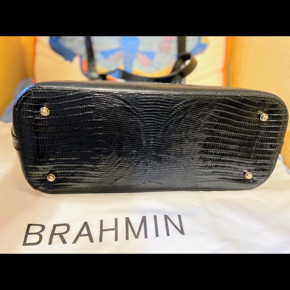 (SOLD)Brahmin Black Magnolia Medium Asher - Picture 5 of 6